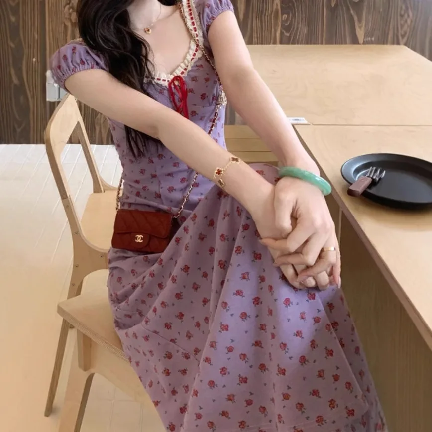 Korean version pure desire girl floral dress temperament design niche gentle slimming knit skirt