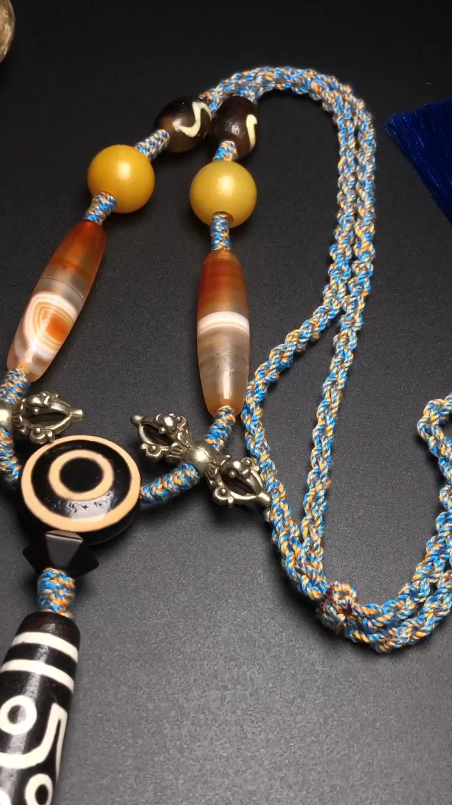 Tibetan Old Oily Agate Dzi Multiple patterns 21 Eyes Beads Necklace M0401