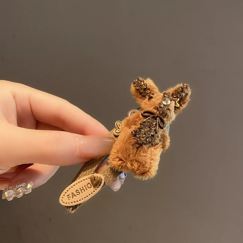 

Autumn and Winter New~Plush Bunny Full Rhinestone Cute Hair Clip for Women High-end Sweet Side Bangs Bobby Pin