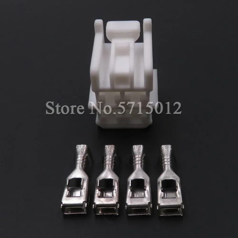4 Hole 6098-1489 6098-1851 Automotive Cable Connector Car Directional Motor Electronic Booster Pump Module Socket