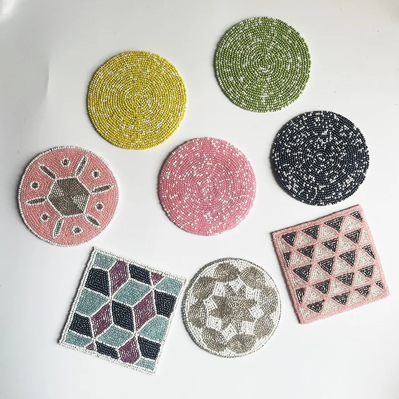 

Декоративная термостойкая подставка для стола ручной работы из бисера с тяжелой вышивкой, материал ПВХ, Francfranc