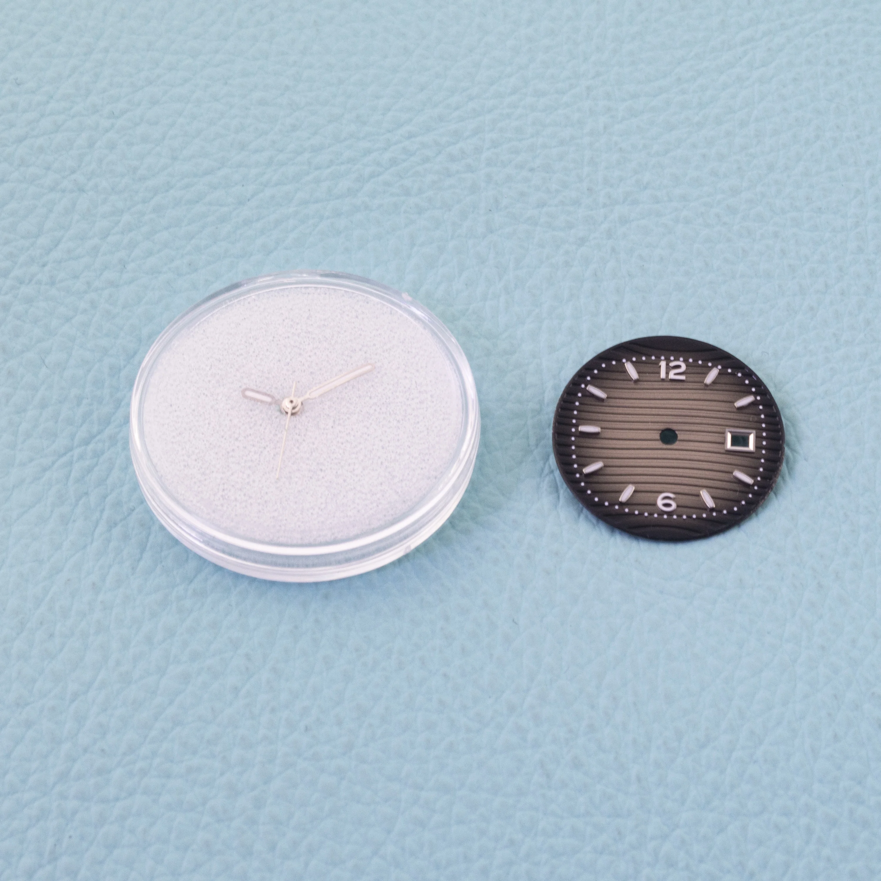 

NH05 Dial Hands 22.3mm Watch Dial Green Luminous Pointers Watch Dial for Nautilus NH05 Mechanical Movement Watch Parts