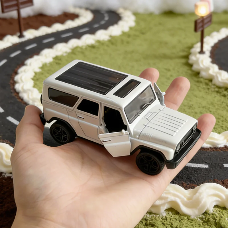 

1:36 Alloy Vintage Diecast OFF-Road Classic Car Model Pull Back Car Model Miniature Vehicle Replica For Collection Gift