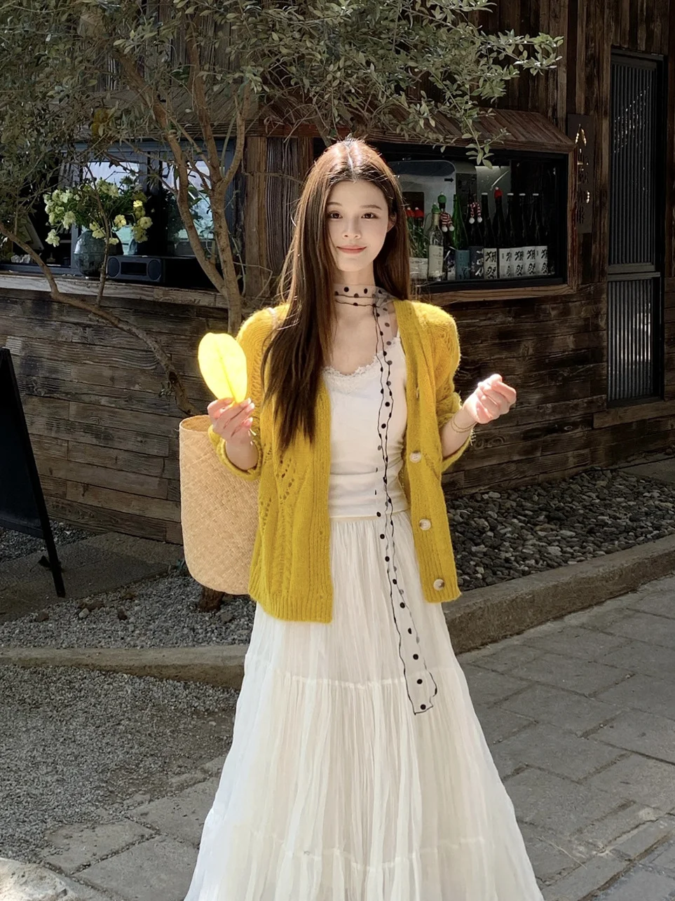 

Korean Sweet Dopaamine Yellow Knitted Open Cardigan Women's Spring New Net A-Line Long Skirt Unique Beautiful Small Set