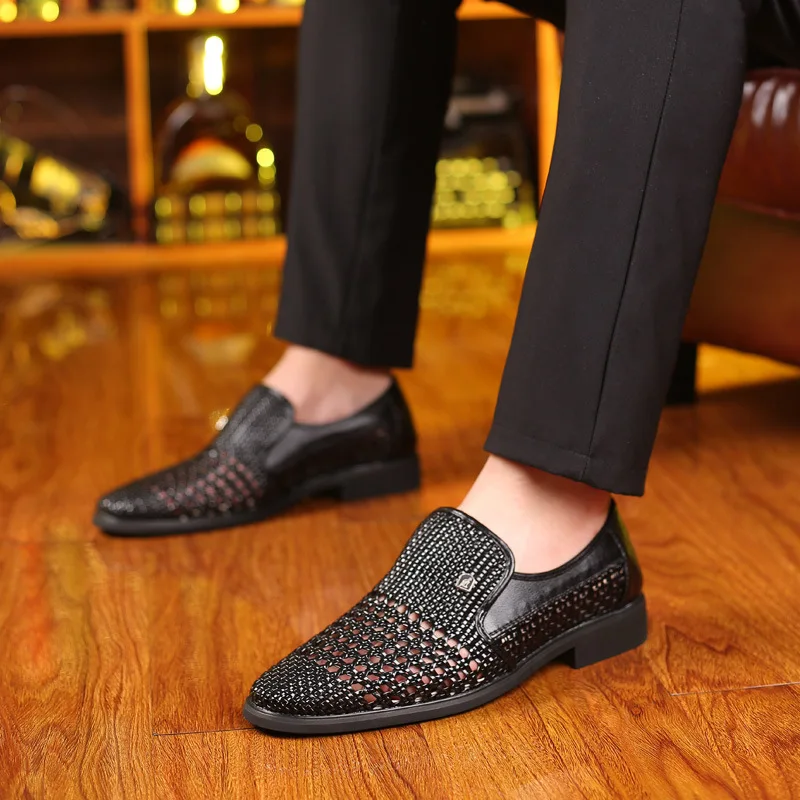 Summer New Designer Handwoven Leather Shoes Sandals for Men Fashion Hollow Business Man Shoes Casual Male Sandals