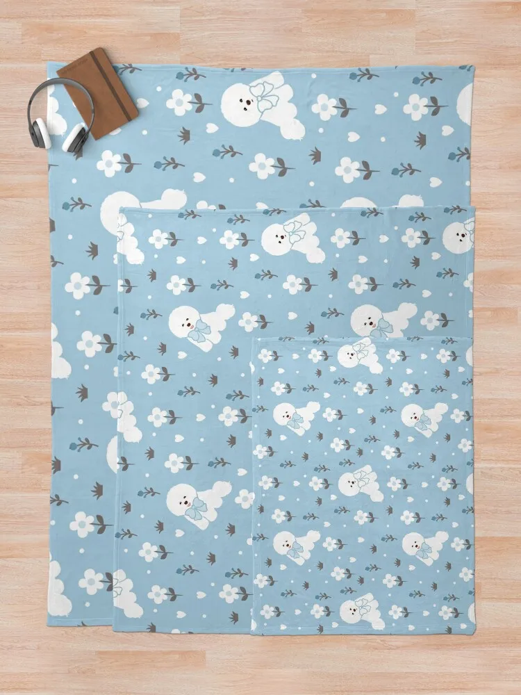 Cute Bichon Frise in Winter Snowy Garden Throw Blanket Blankets Sofas Of Decoration