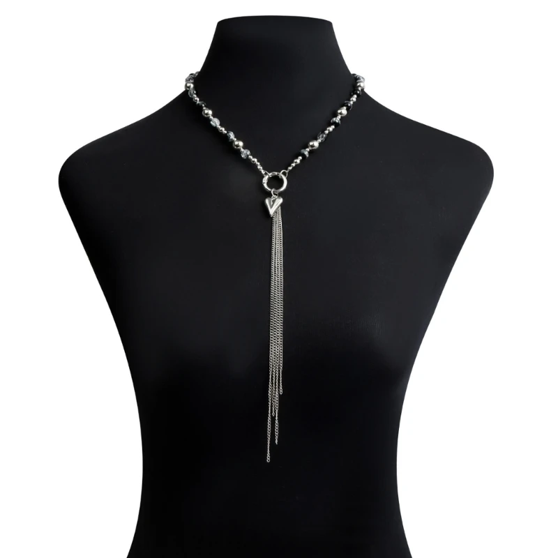 X6HE Modern Symbol Jewelry Featuring Dynamic Movement Chains And Textured Resin Embellishments
