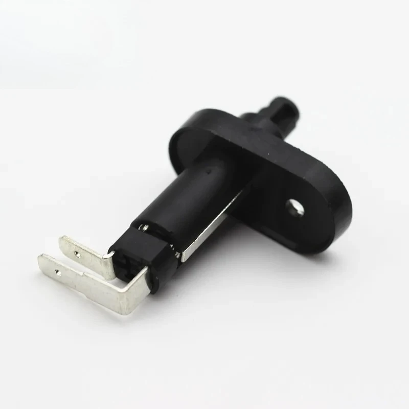 1pc for MAXUSs V80 door light switch tailgates contact switch pedal sensor