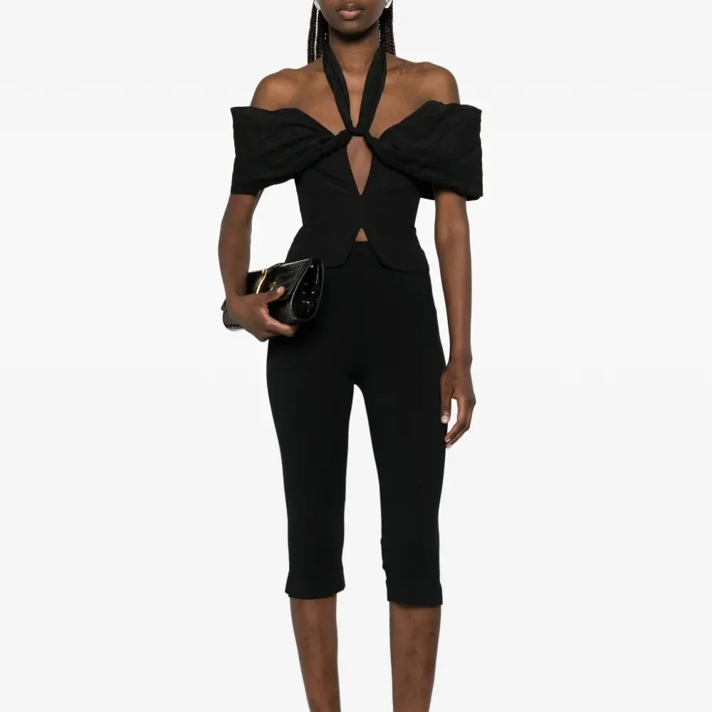

Summer 2026 women's camisole vest button flower bow tight corset hollow sexy women's strapless y2k New fashionable versatile top