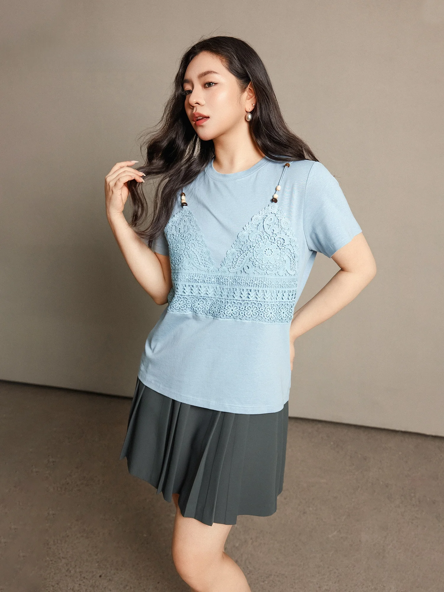 

Plusmall Misty Forest Lace Splice Short Sleeve T-Shirt Women's Mixed Fiber Casual Style Spring Fashion plus Size round Neck