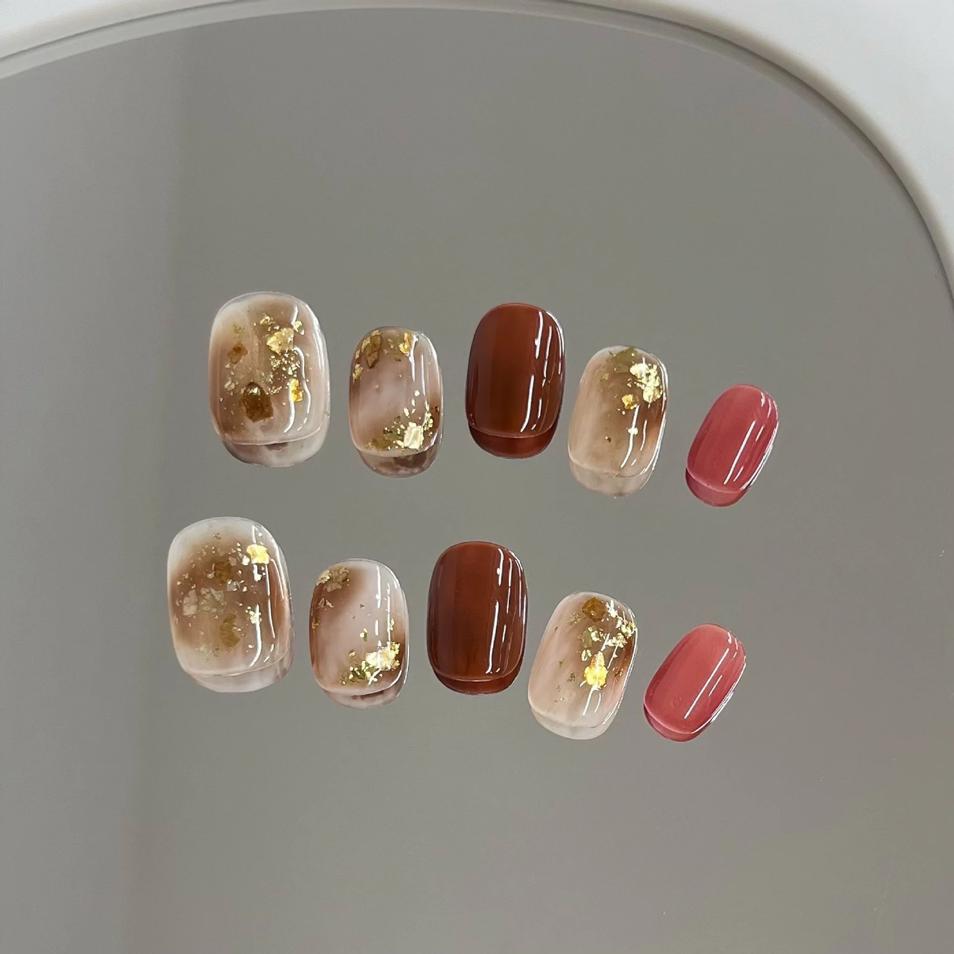 10 Stück Smaragd handgemachte künstliche Nägel mit Blattgold Design falsche Nagel volle Abdeckung Marmor Gel glänzende Flora Acryl tragbare Nagels pitzen