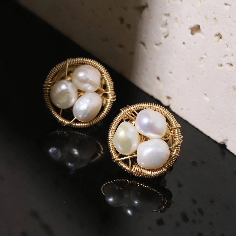 Natural Freshwater Pearl Gold Edged Earrings Korean Style Women Luxury Jewelry Fashion Ladies and Girls Gift GE1590