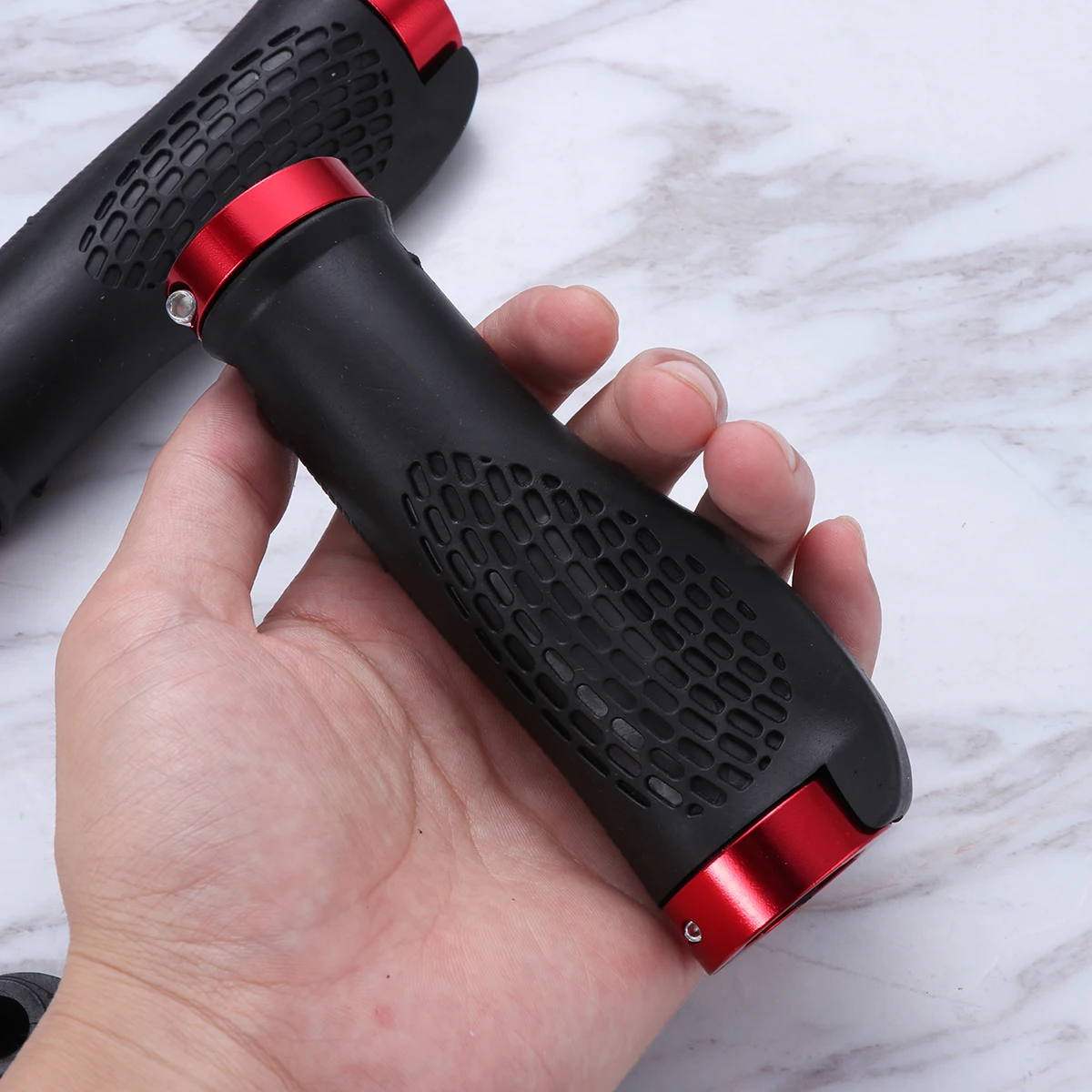 

Bicycle Grip Handlebar Grips Bike Cycling Covers Bicycles Rubber Ergonomic Comfortable Mountain Thumb