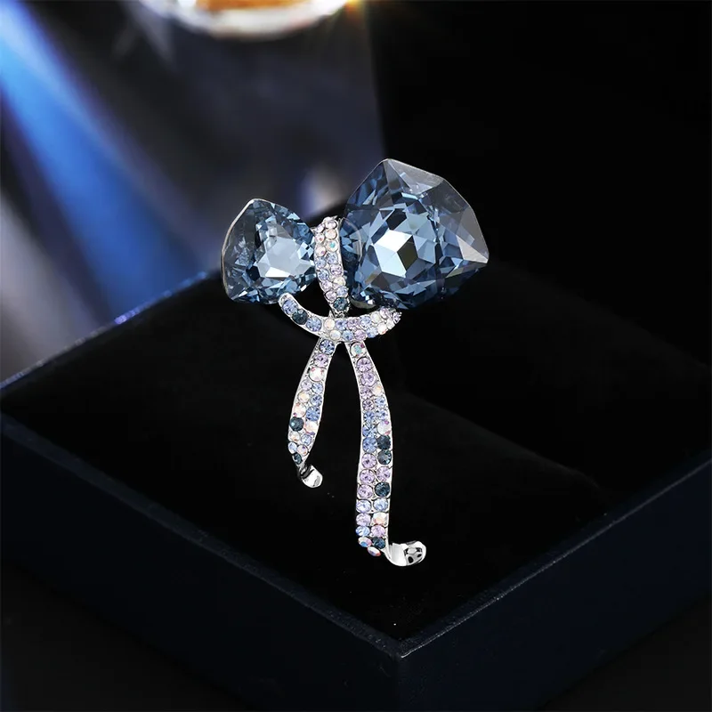 101Высококачественная, ретро, изысканная и элегантная брошь на ленте, брошь-бант, аксессуары для костюма и вечернего платья.