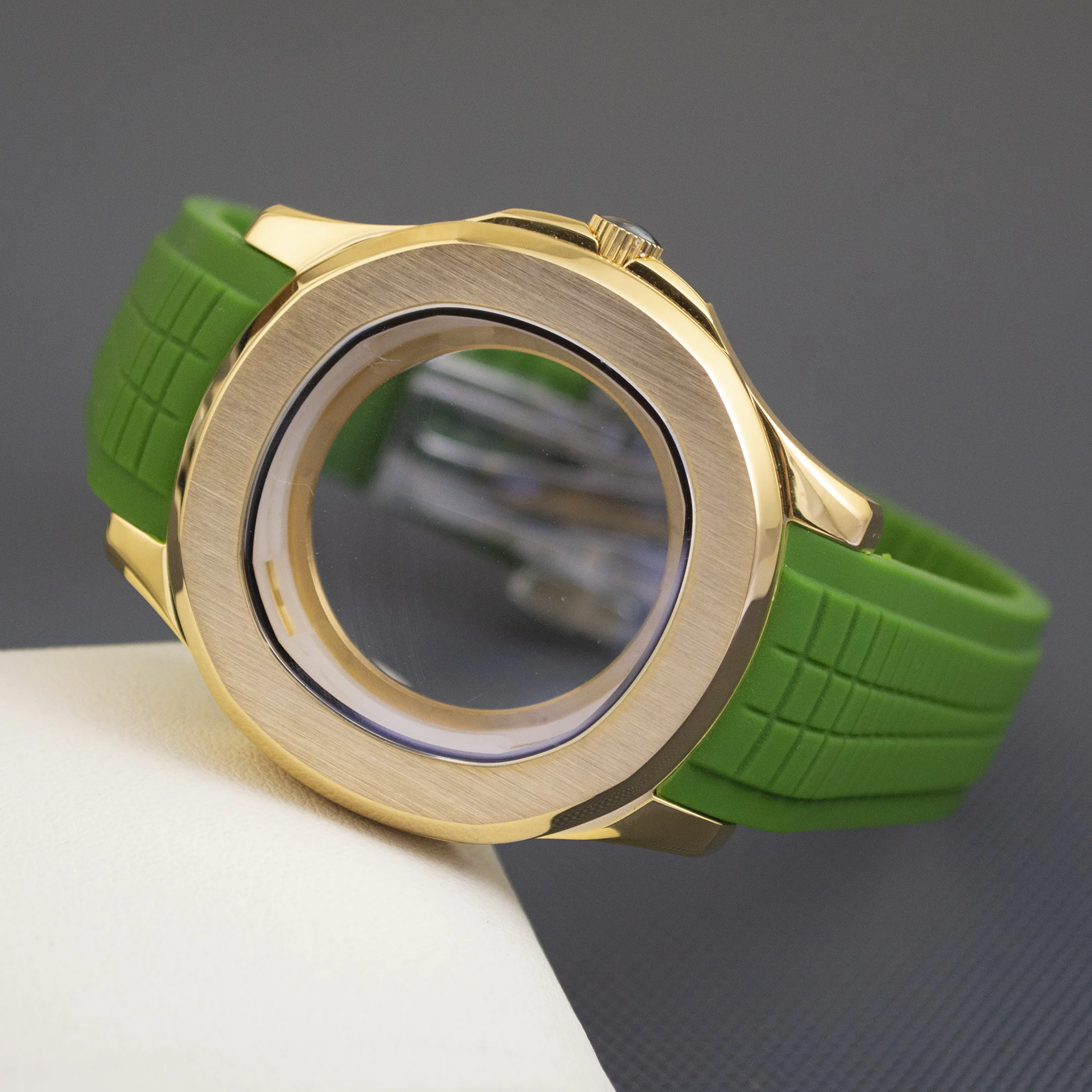 

Watch Case for AQUANAUT Nautilus Watches Sapphire Glass 10ATM Waterproof 42mm Case fit NH34/NH35/NH36 Movement Watch Accessories