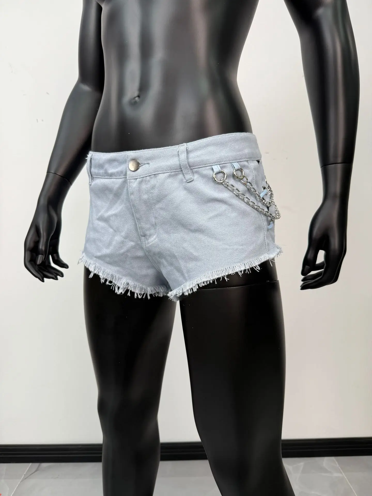 Women Low Rise Denim Shorts Metal Chain Decor Cutout Frayed Raw Hem Sexy Micro Hot Pants Summer Y2K Clubwear Short Jeans