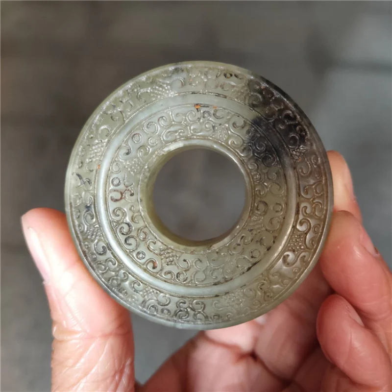 Stone Antique Miscellaneous Natural Xiu Jade Vintage Craft Xiu Jade Double-Sided Cloud Pattern Round Ring Pendant Wholesale