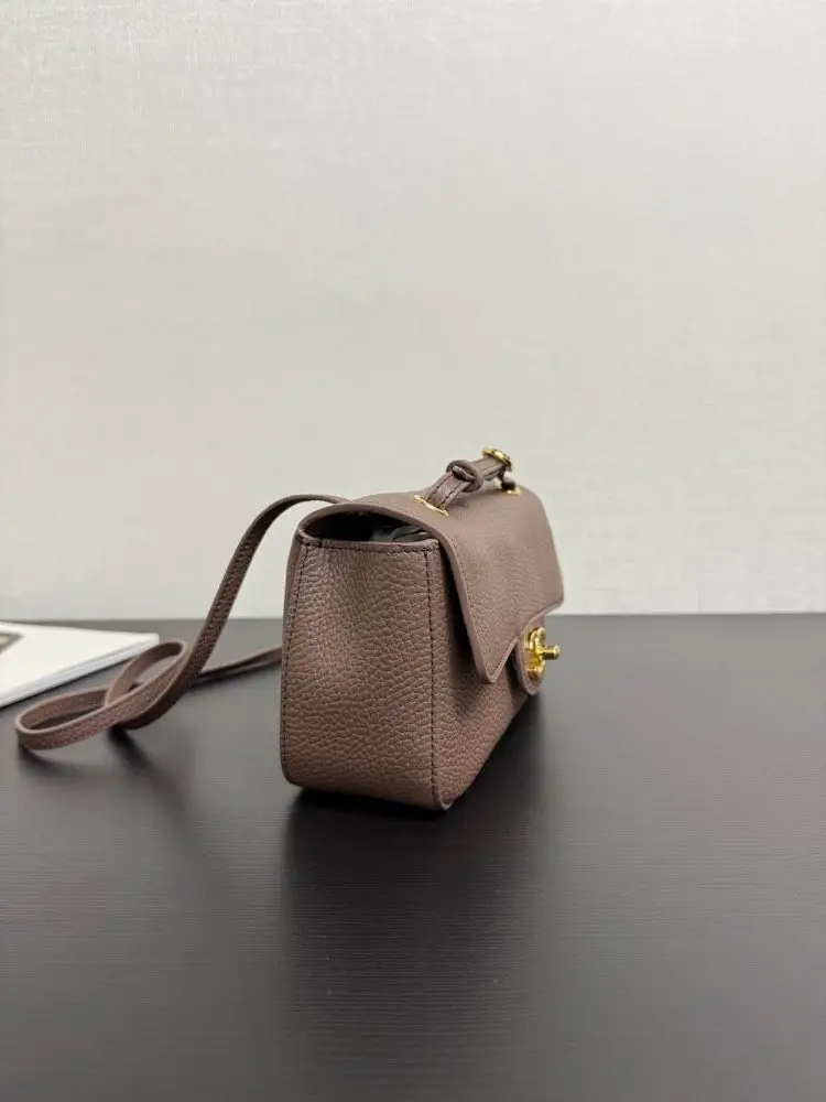 Womens Designer Crossbody Bag, Classic Simple Design Shoulder Handbag, Solid Color Outline, Waterproof Material, Multi Pocket Daily Shopping Purse
