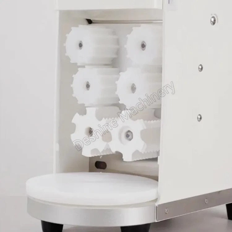 Easy-to-operate Automatic Nigiri Sushi Maker Comes with a Dough Press and a Mixer