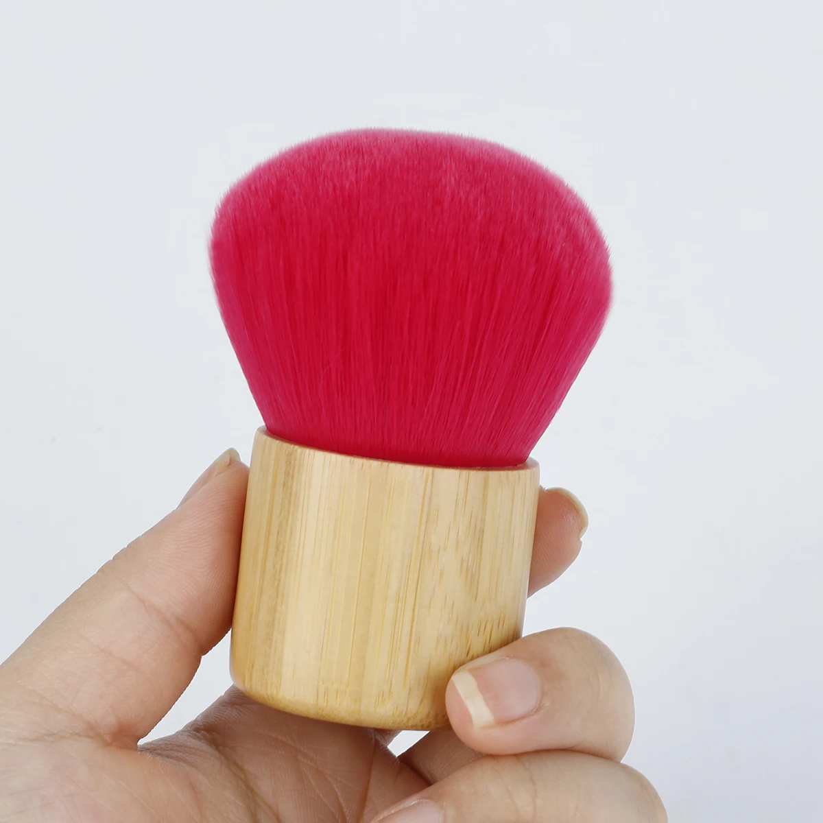 1 PCS Kabuki Makeup Brush Beauty Foundation Face Blush Brushes Portable Professional Powder Brush Cosmetics tool free shipping