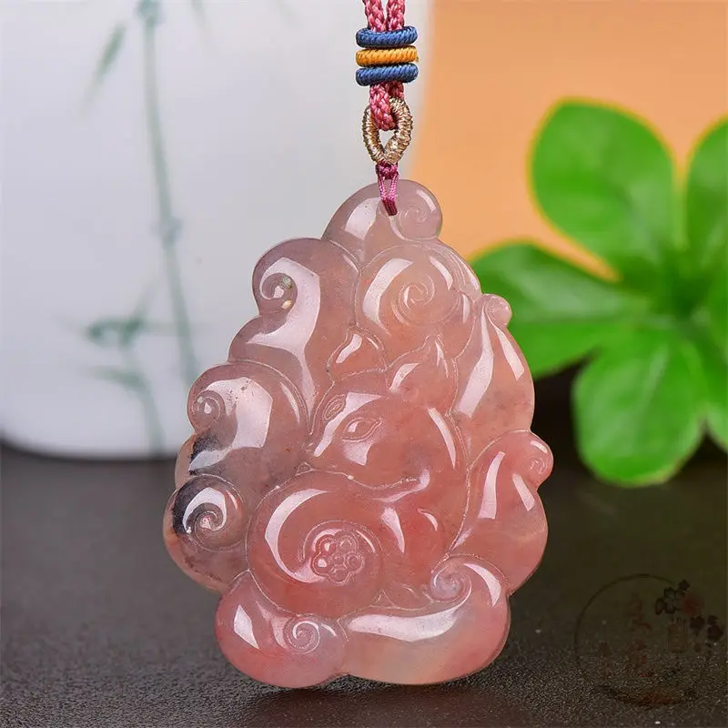 Golden Silk Jade Nine Tailed Fox Lucky Lucky and Exquisite Men's and Women's Pendant Necklace