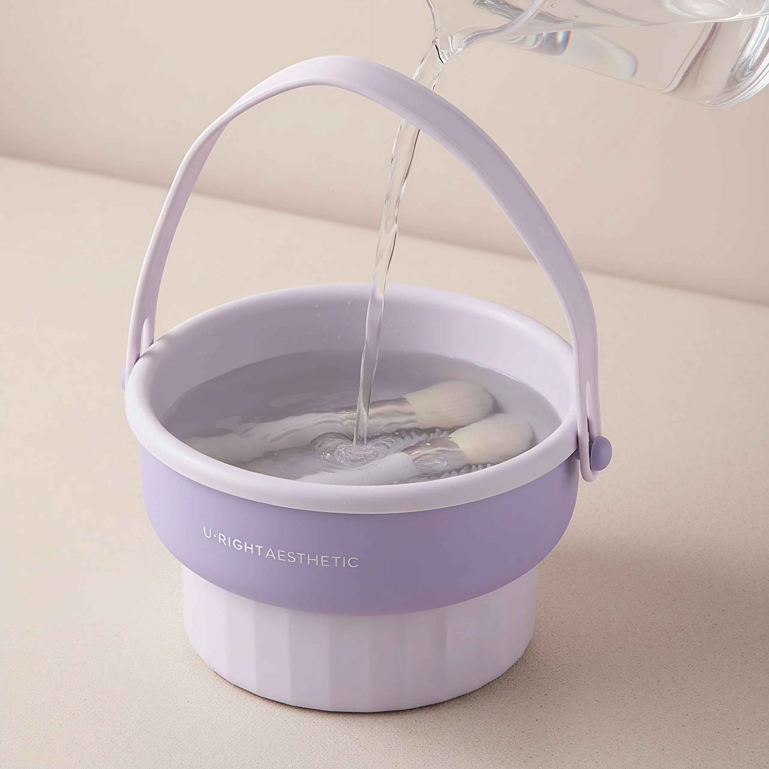 صندوق تنظيف فرش المكياج مقاس 14 × 14 سم، أداة تنظيف سيليكون محمولة للتجفيف السريع، حقيبة سفر