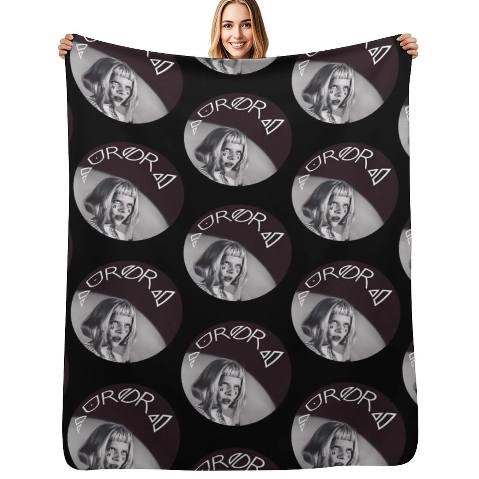 

Aurora Aksnes Throw Blanket Warm Comfortable Blanket for Office Napping