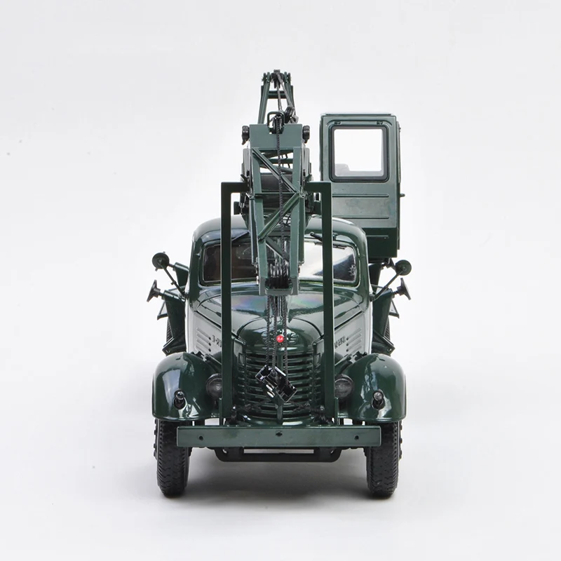 Century Dragon original car model Jiefang ca10 crane Old Jiefang CA10 truck 1:24 simulation alloy car model