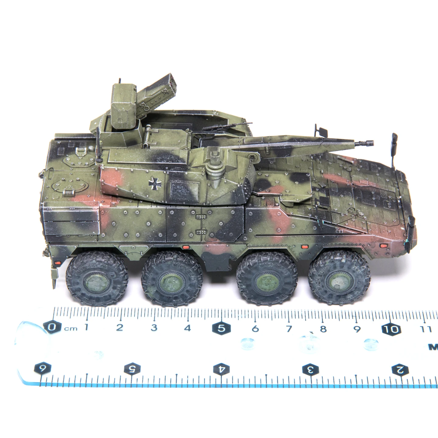 

1: 72 AM German skyranger30 new air defense armored vehicle model finished model