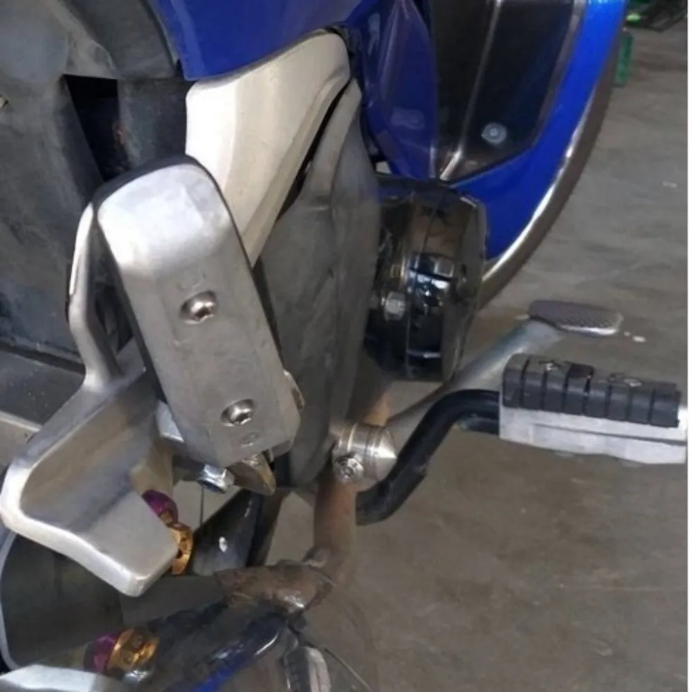 Aluminum Motorcycle Front Footrests Black Easy Installation Motorcycle Pedals Anti-Slip Motorbike Foot Pegs