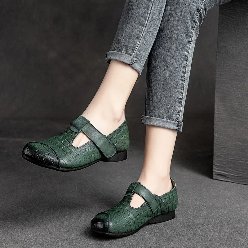 

2022 New Spring Flats Women Shoes Retro Genuine Leather Hook & Loop Round Toe Casual Shallow Ladies Shoes loafers