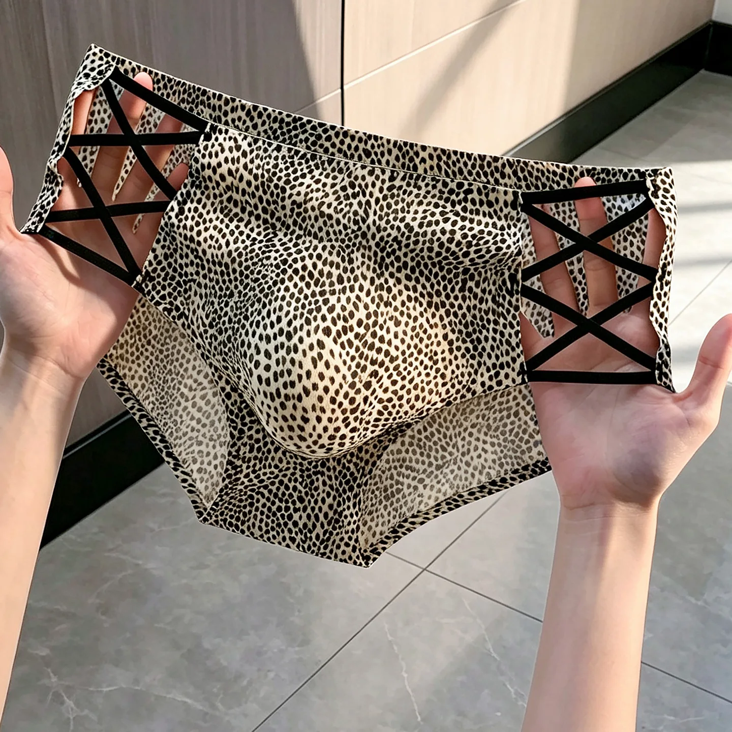 Ice Silk Men's Sexy Briefs Leopard Stripes Double Color 3D U Convex Pouch Cross-hollowed Breathable Man Underwear