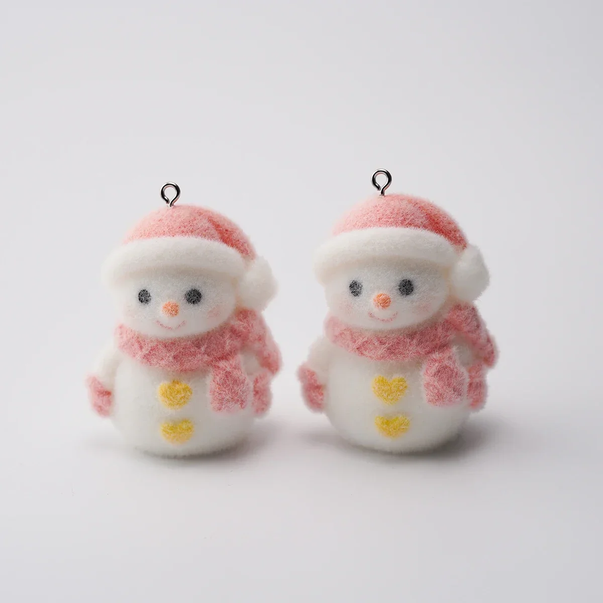 5pcs 3D Cute Christmas Snowman charms Flocking cartoon Doll  Pendant for Backpack chains Keychains DIY Jewelry make Accessories