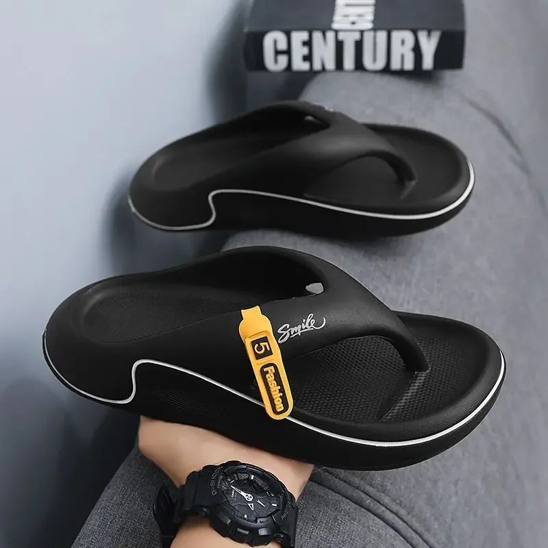 

‌Trendy Non-Slip Flip Flops For Men Summer Outdoor Beach Sandals Lightweight And Durable