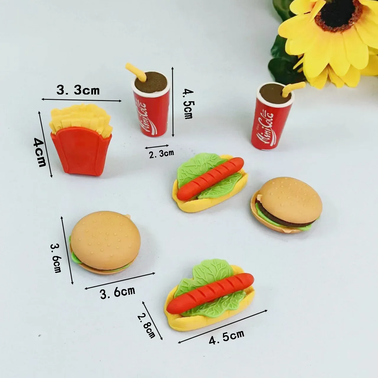 4-24Pcs Mini Cute Burger Eraser Children Toy Birthday Party Favors Baby Shower Pinata Filler Reward school Stationery Gift Pack