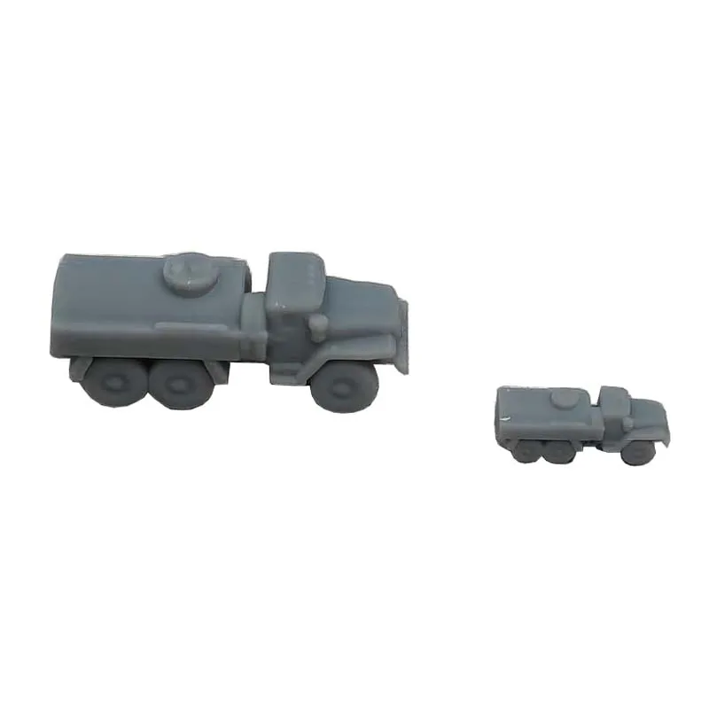 

5PCS Length 1.05/2.1cm Ural 375 Oil Tanker Truck Ornaments Simulation Classic Transport Vehicle Model Boy Toys 1/700 1/350 Scale