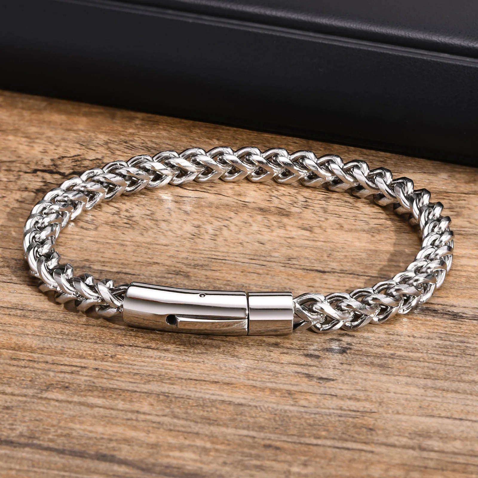 Vnox 6MM Stainless Steel Wheat Curb Link Chain Bracelets for Men Male Wristband Jewelry