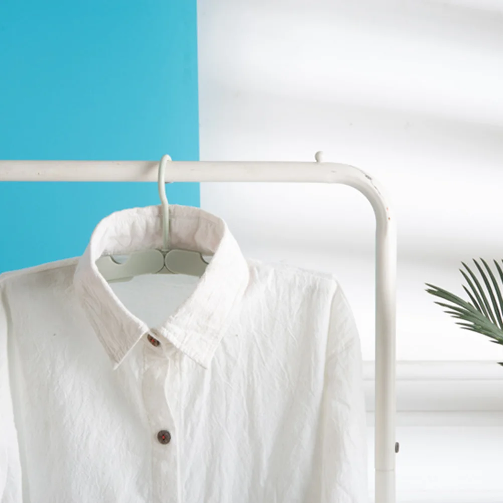 

Anti-Skid Pink Folding Portable Travel Clothes Hanger Space Saving Adjustable Clothes Rack for Business Travel Home Hotel Car