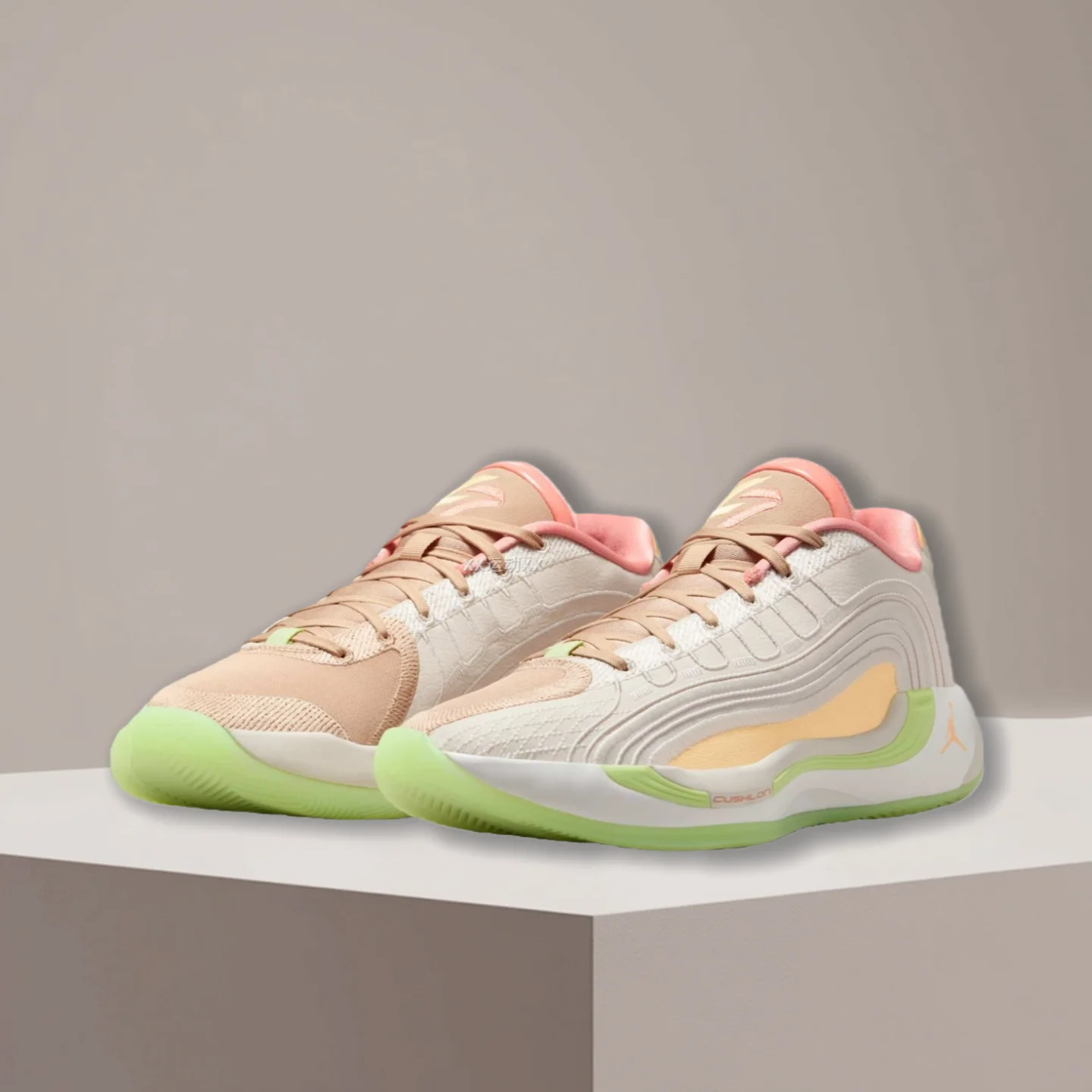 Nike Air Jordan 1 Luca 4PF унисекс светло-коричневые удобные, универсальные, мягкие, прочные баскетбольные кроссовки с низким верхом IO0198100