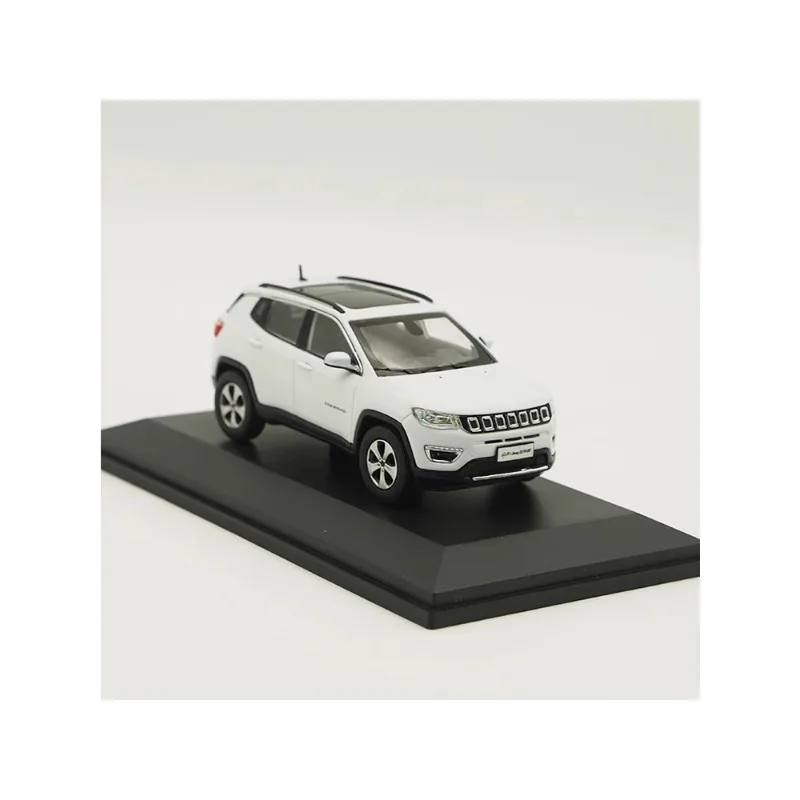 1:43 Original GAC Fick JEEP COMPASS alloy simulation model, children\'s collection of decorative toys, holiday gifts for children