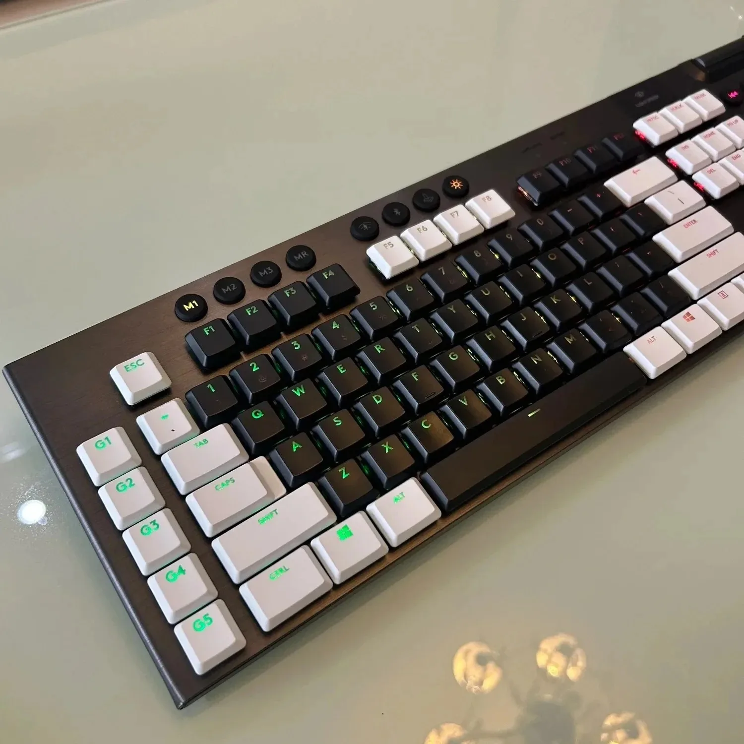 Thickened version is suitable for Logitech 915 G913 G913TKL Transparent Double Plot Game Mechanical Keyboard Keycap