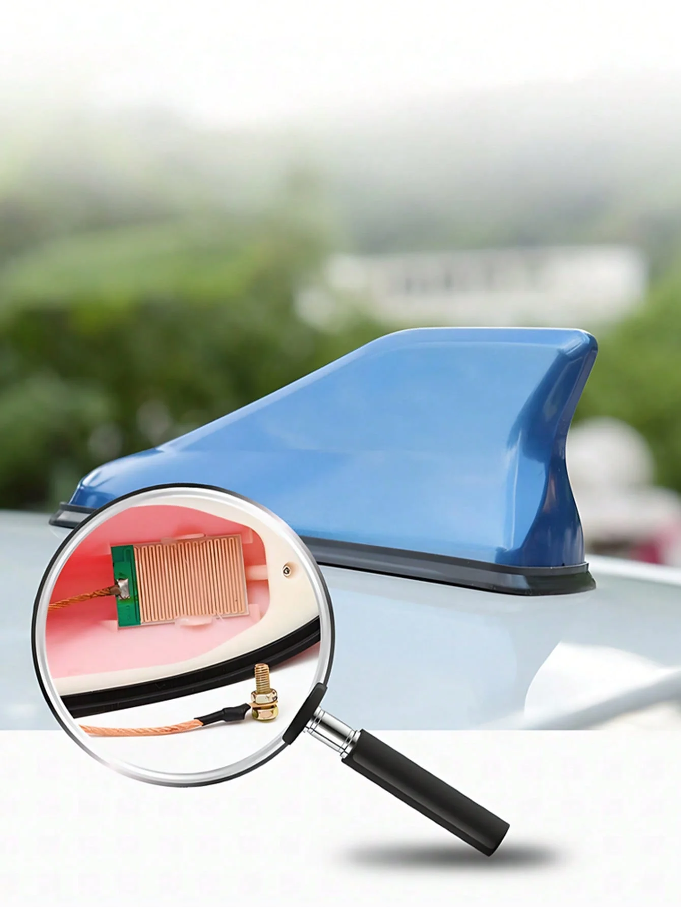 Antena Sirip Hiu FM/AM Modifikasi Spoiler Atap – Antena Atap Model Spoiler ABS Dengan Penerima Sinyal Terintegrasi, Lapisan Piano Mengkilap