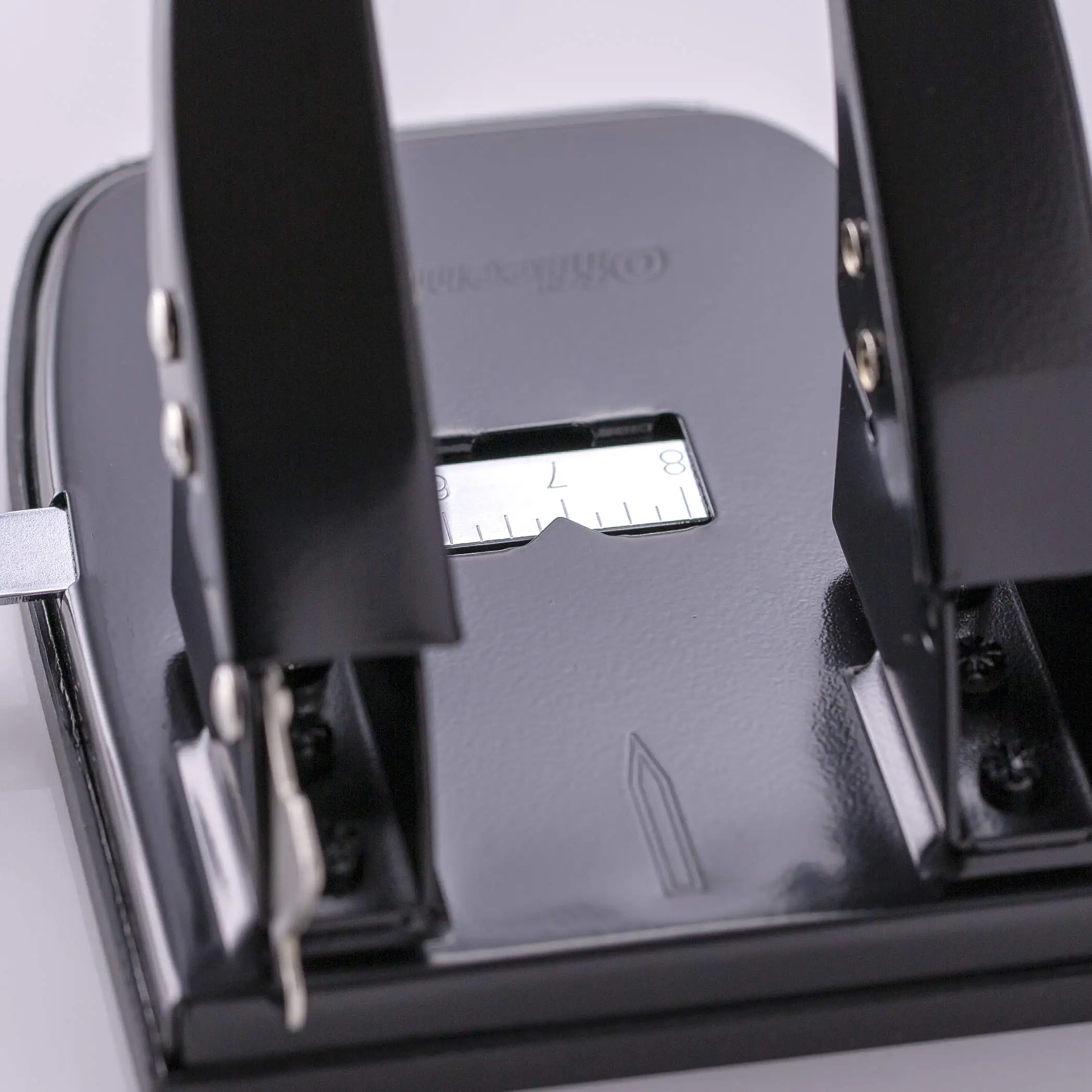 Comfort Handle 2-Hole Puncher with Alignment Guide 35-Sheet Capacity Reduced Effort Manual Paper Punch for Office School