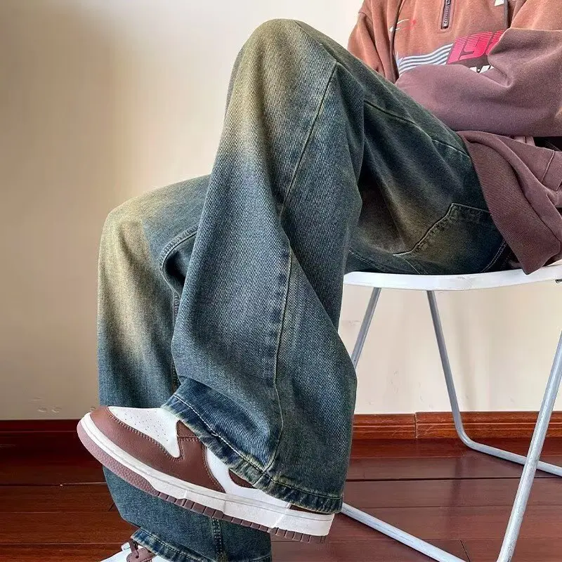 Clean Fit Men Retro Mud Washed Straight Jeans Vintage Gradient Wide Leg Denim Trousers Minimalist Street Casual Pants