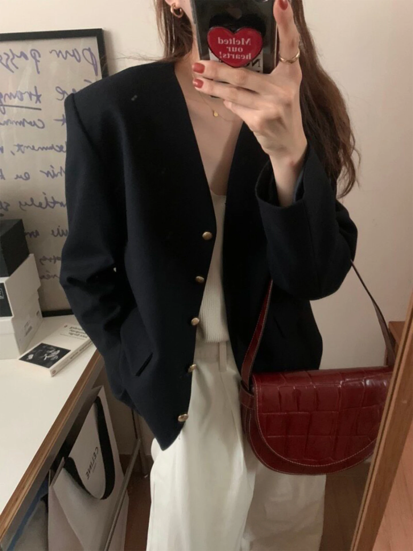 Elegant Vintage Style Women's Short Suit Jacket Black V-Neck Slimming Autumn Fashion Korean Version Polyester Fiber Long Sleeve