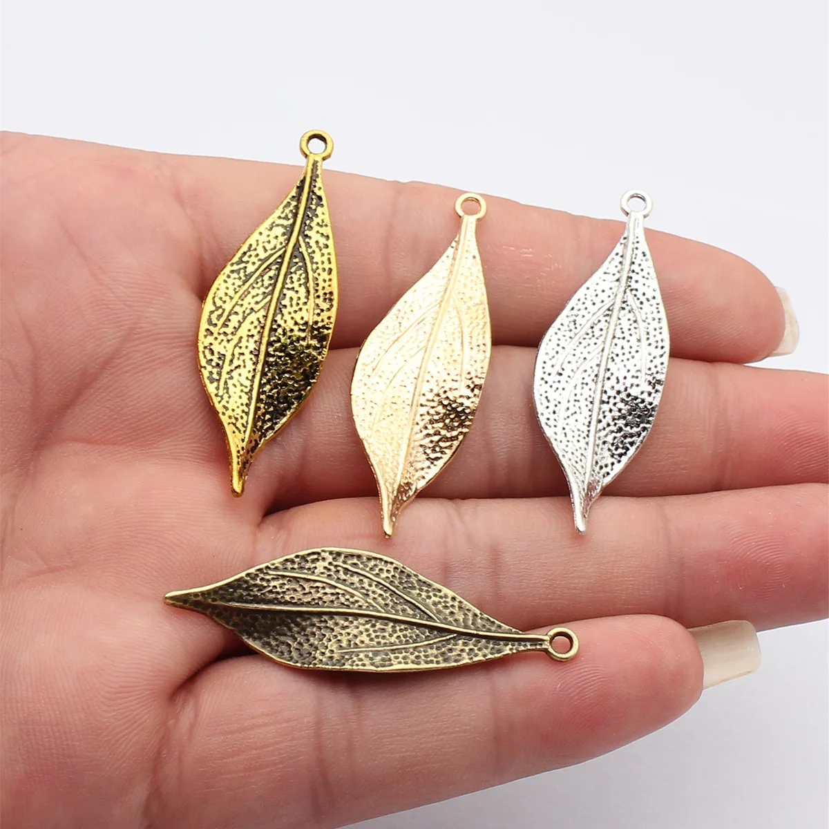 Vintage Twisted Ripple Texture Charms Pendant Fashion For Jewelry Making Bracelet Necklace DIY Craft Bulk