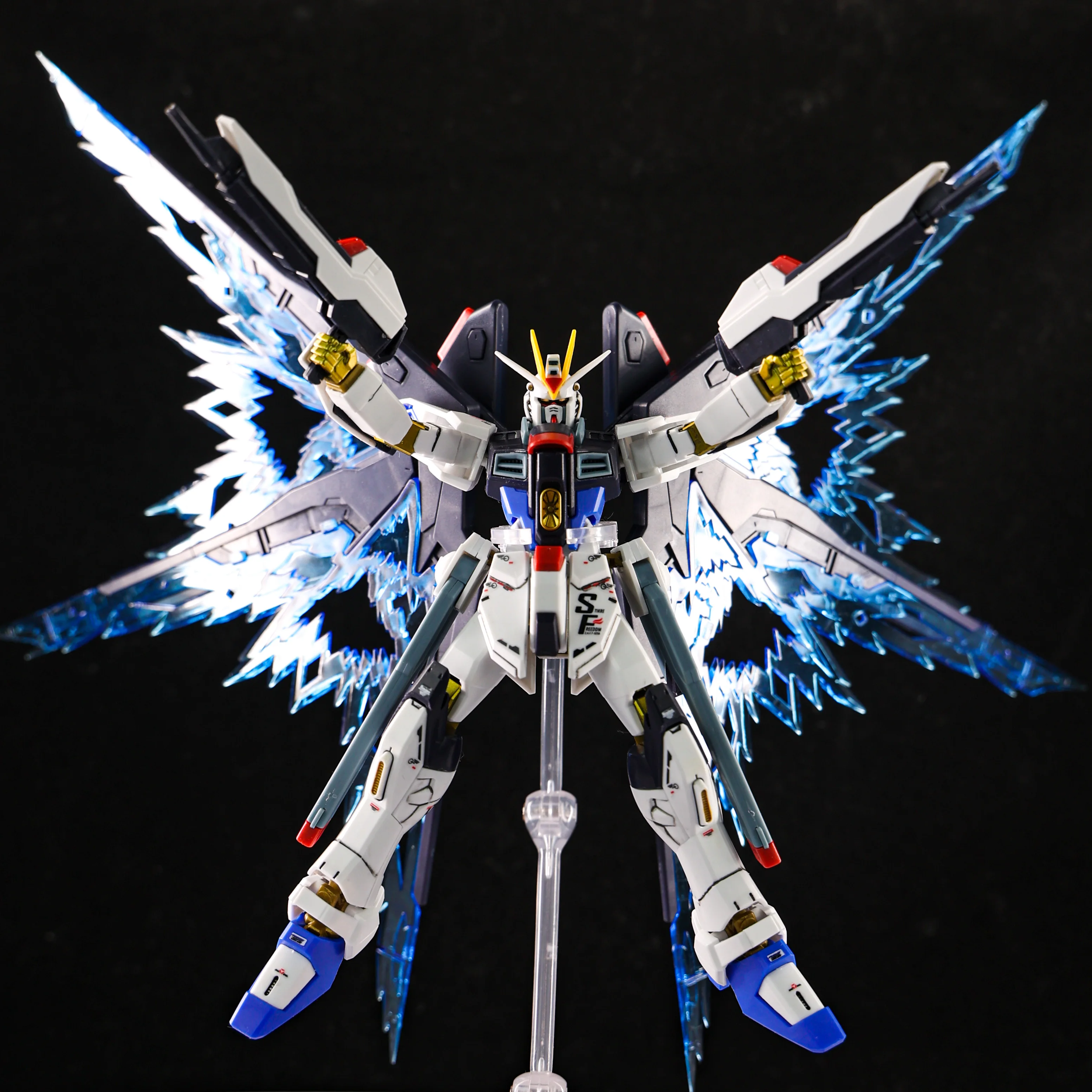 xfs HGUC Strike Freedom Wing of Light Unit Assembly Model Building Accessories for Modeler Hobby Collection Toys gifts