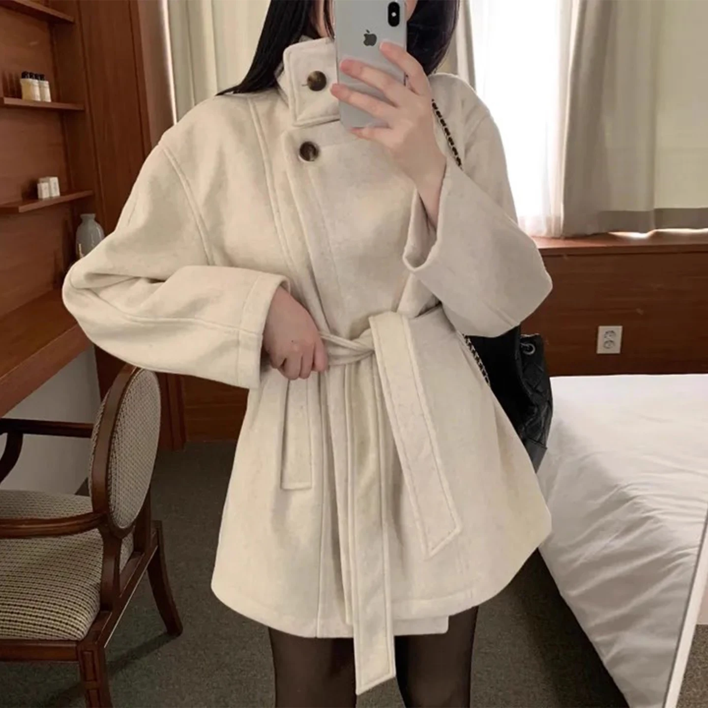 

Retro Briti Sle High Collar Side Button Pure Color Woolen Coat Women's Winter New Belted Versatile Coat Korean Sle Loos...