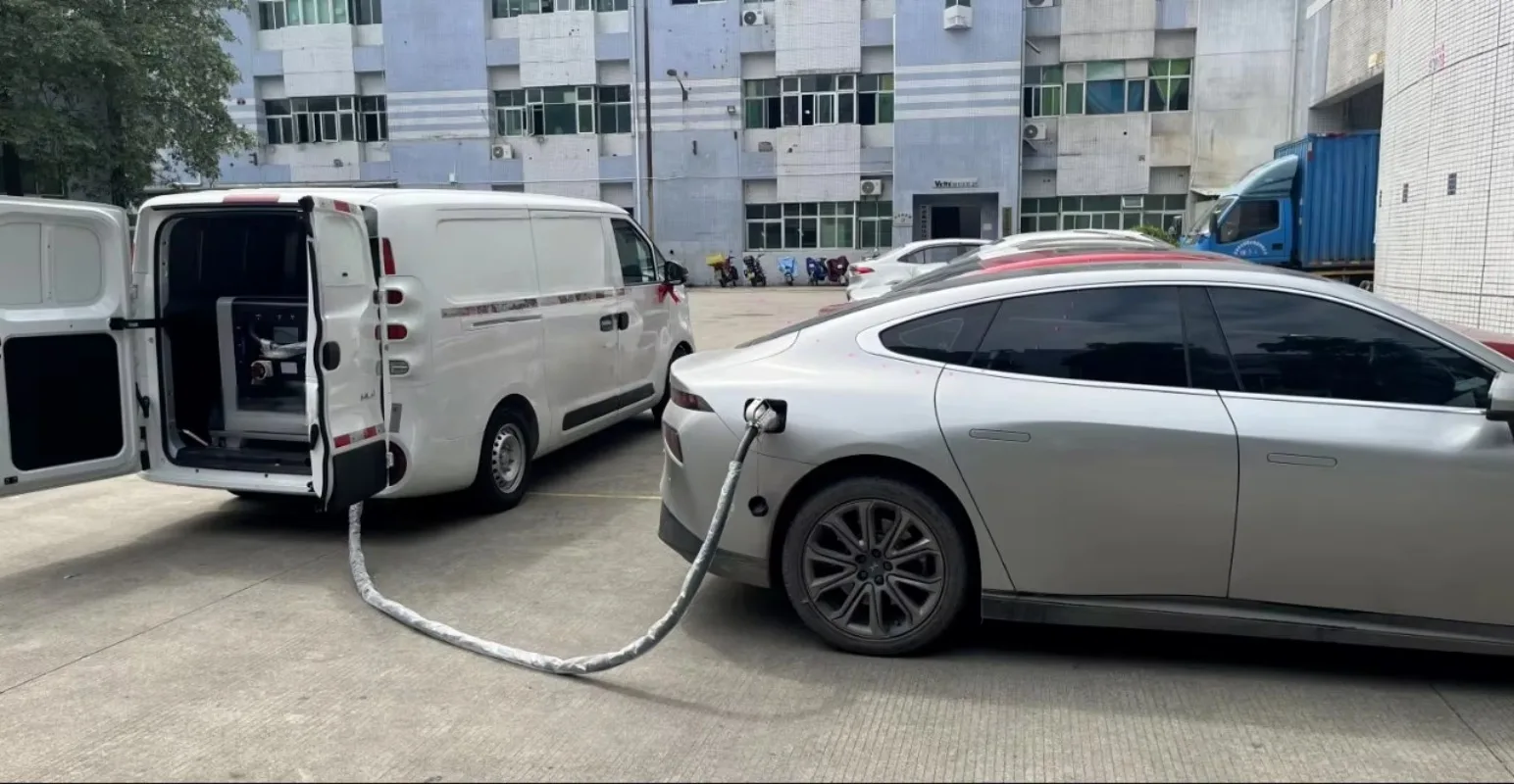 Integrated PV Storage 65 75 100 140kWh Zero emission Silent Mode Quick Deployment Multilingual Interface Custom