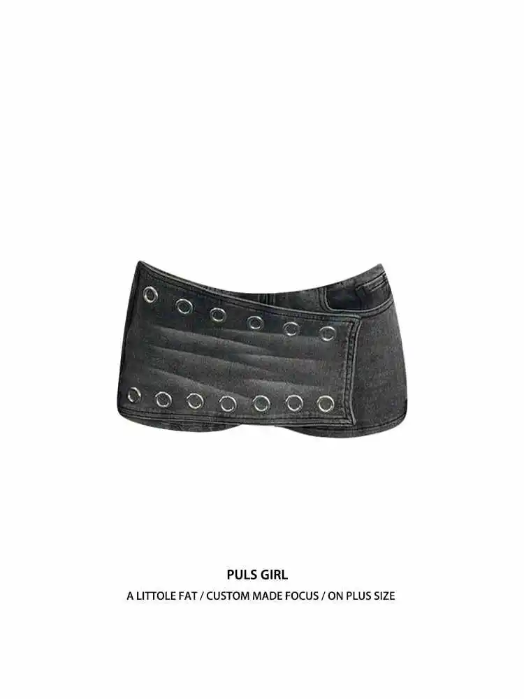 

Women Black Goth Denim Shorts Vintage Y2k Streetwear Harajuku Print Mini Jeans Shorts Punk Emo Cowboy Short Pants 2000s Clothes
